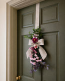 Escapulário de Porta Xadrez com Flores Lilases e Ovelhinha